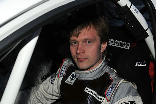 Ketomaa valmiina Uuden-Kaledonian rallihaasteeseen